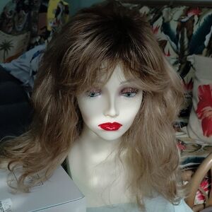 KYLIE Wig by Fashion Club TWC Color Spun Gold 14/26A#8